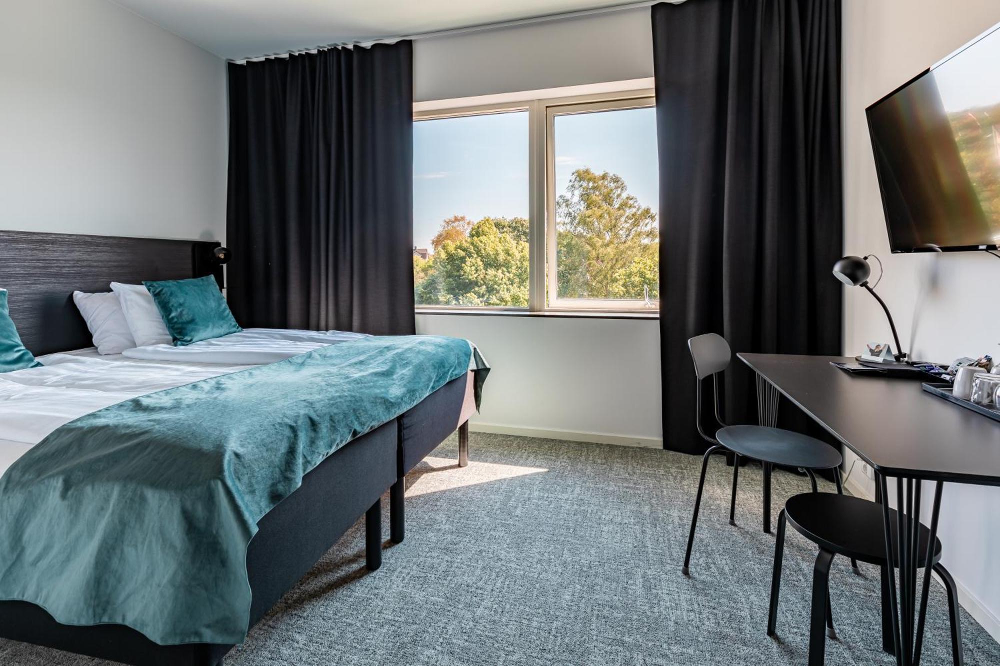 First Hotel Kokoloko Visby Ruang foto
